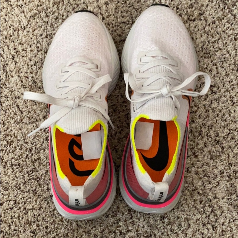 Nike FlyKnit Infinity React running shoes